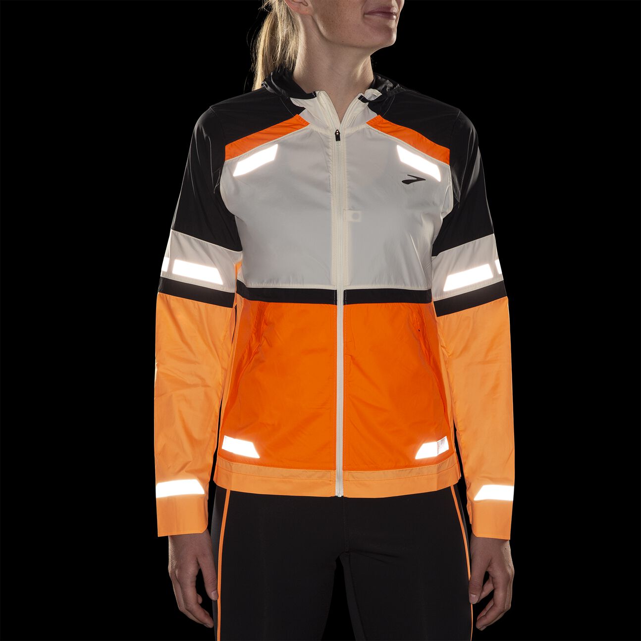 Brooks Women's Run Visible Jacket 2.0